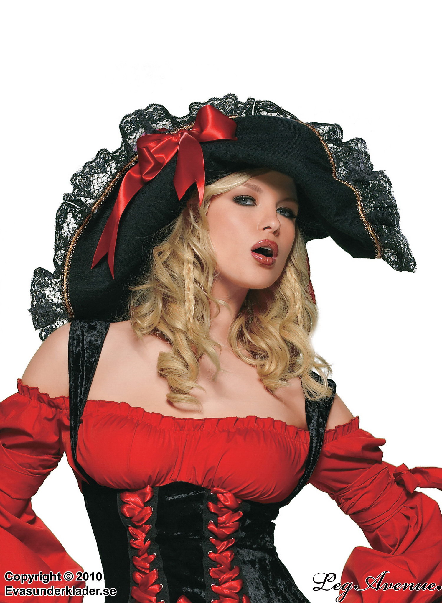 Female pirate captain, costume hat, lace trim, big bow